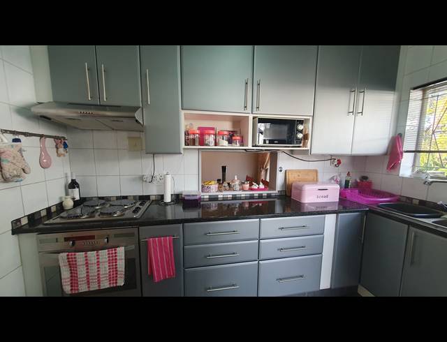 3 BEDROOM FREEHOLD FOR SALE IN RANDHART